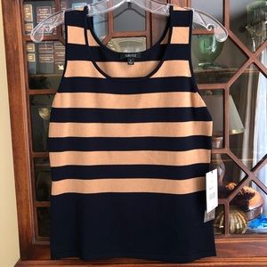 New Carlisle Connecticut black and tan knit top